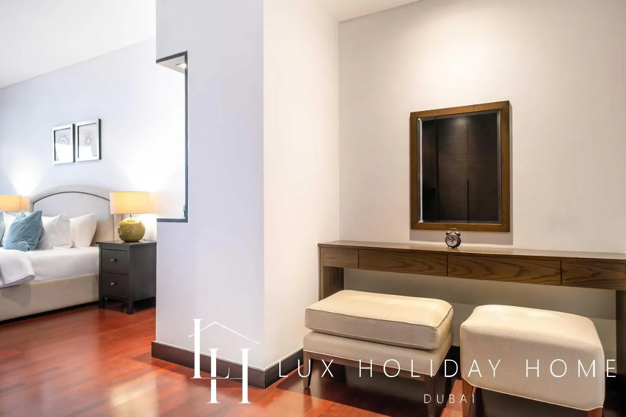 Lux The Anantara Residence Suite 2 Dubai Apartment
