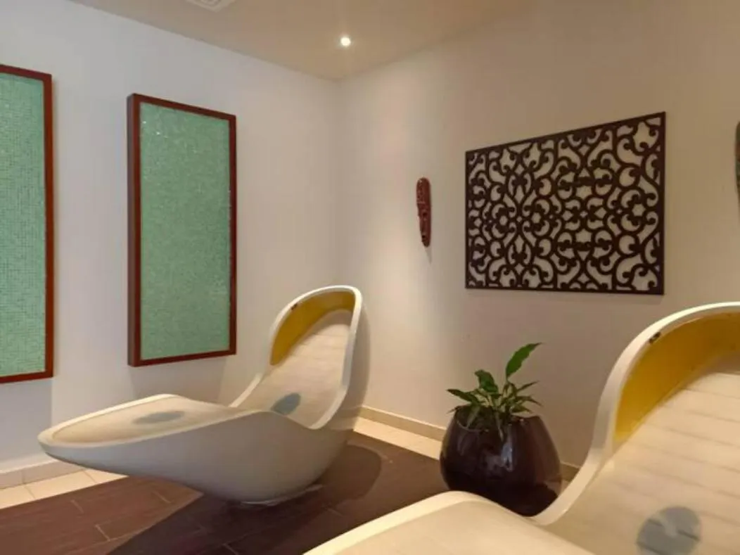 Lux The Anantara Residence Suite 2 Dubai